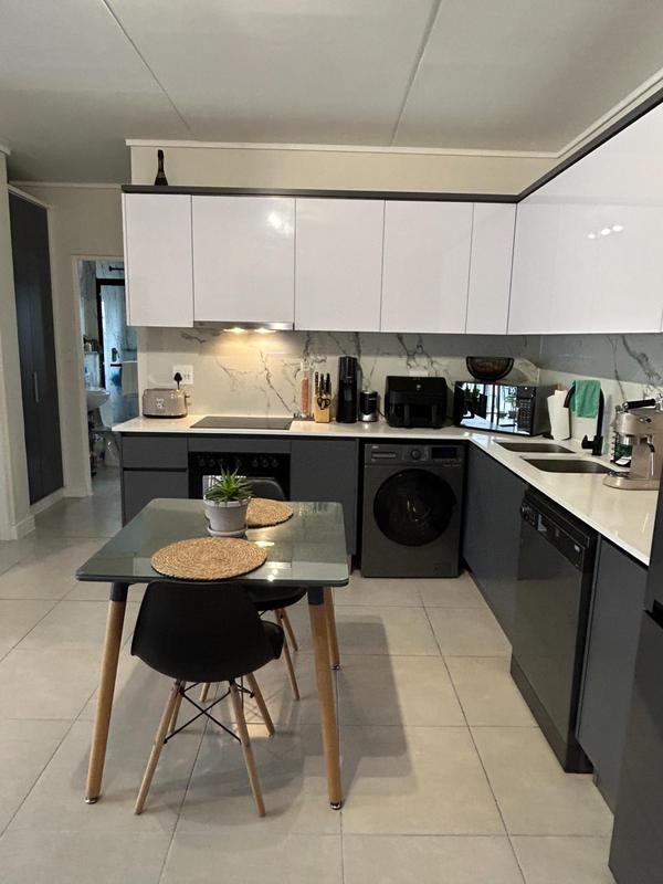 To Let 2 Bedroom Property for Rent in The Huntsman Western Cape